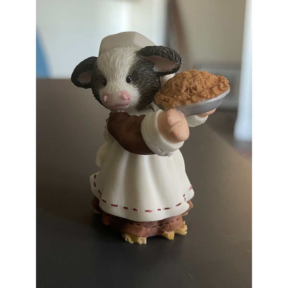 Marys Moo Moos You're My Sweetie Pie Cow Figurine Enesco 1998 Pilgrim 372633